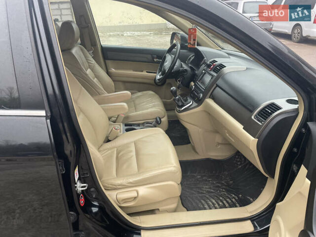 Черный Хонда СРВ, объемом двигателя 2.2 л и пробегом 288 тыс. км за 9700 $, фото 33 на Automoto.ua