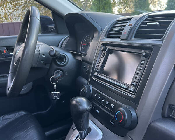 Черный Хонда СРВ, объемом двигателя 2.4 л и пробегом 257 тыс. км за 7950 $, фото 26 на Automoto.ua