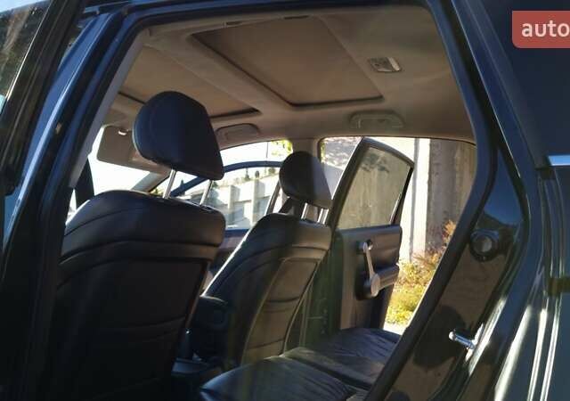 Черный Хонда СРВ, объемом двигателя 2.2 л и пробегом 310 тыс. км за 10950 $, фото 2 на Automoto.ua