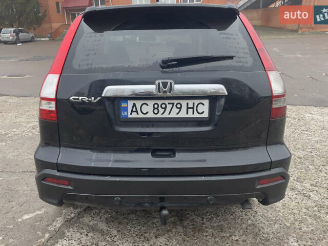 Черный Хонда СРВ, объемом двигателя 2.2 л и пробегом 288 тыс. км за 9700 $, фото 4 на Automoto.ua