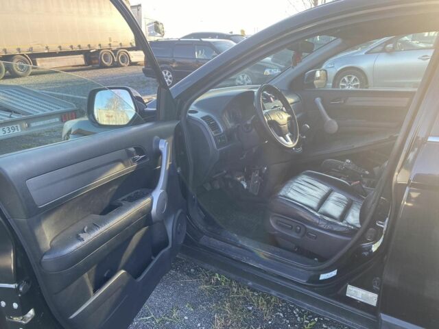 Черный Хонда СРВ, объемом двигателя 2.2 л и пробегом 277 тыс. км за 5000 $, фото 8 на Automoto.ua