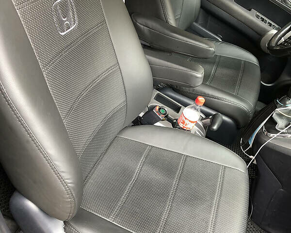 Черный Хонда СРВ, объемом двигателя 2.2 л и пробегом 297 тыс. км за 8999 $, фото 36 на Automoto.ua