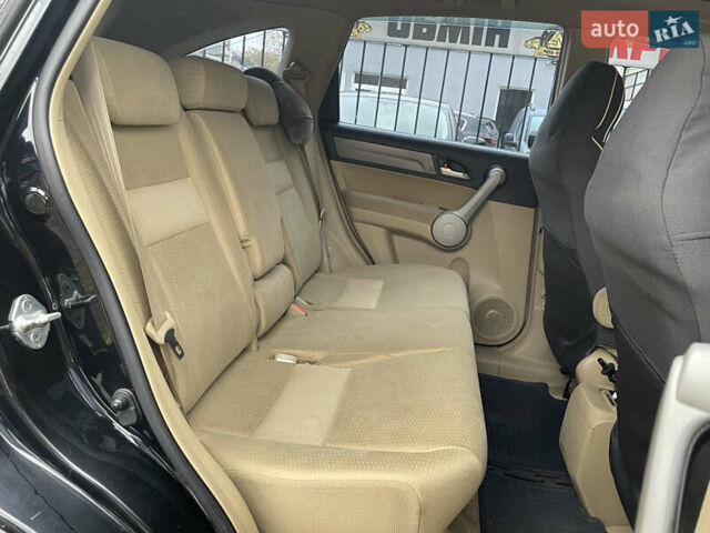 Черный Хонда СРВ, объемом двигателя 2.4 л и пробегом 254 тыс. км за 10500 $, фото 11 на Automoto.ua