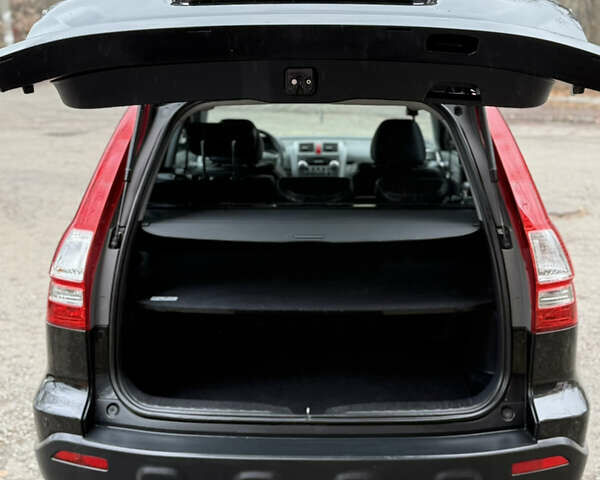 Черный Хонда СРВ, объемом двигателя 2 л и пробегом 214 тыс. км за 11300 $, фото 9 на Automoto.ua