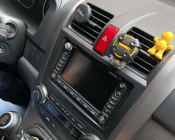 Черный Хонда СРВ, объемом двигателя 2.2 л и пробегом 297 тыс. км за 8999 $, фото 28 на Automoto.ua