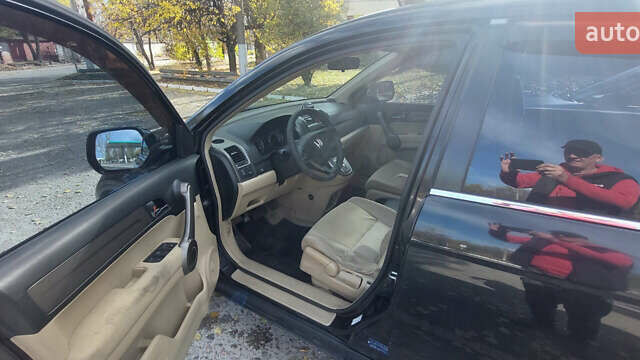 Хонда СРВ 2007 в Запорожье на Automoto.ua Черный Хонда СРВ, объемом двигателя 2.4 л и пробегом 240 тыс. км за 8900 $, фото 6 на Automoto.ua