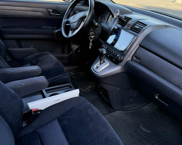 Хонда СРВ 2007 в Черкассах на Automoto.ua Черный Хонда СРВ, объемом двигателя 2.4 л и пробегом 217 тыс. км за 9700 $, фото 9 на Automoto.ua