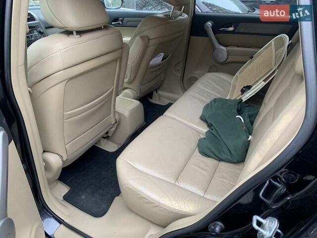 Черный Хонда СРВ, объемом двигателя 2.35 л и пробегом 270 тыс. км за 8500 $, фото 2 на Automoto.ua