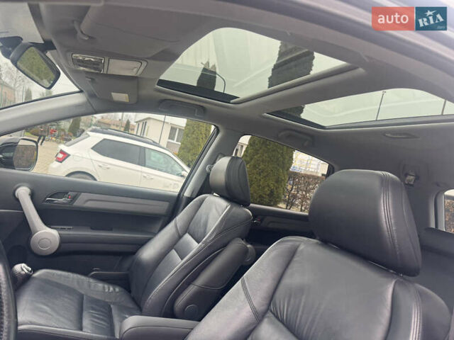 Черный Хонда СРВ, объемом двигателя 2.2 л и пробегом 185 тыс. км за 10600 $, фото 24 на Automoto.ua