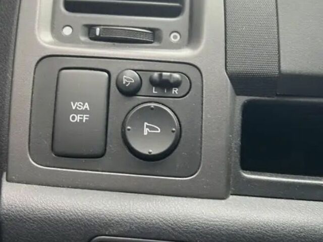 Чорний Хонда СРВ, об'ємом двигуна 2 л та пробігом 250 тис. км за 9900 $, фото 13 на Automoto.ua