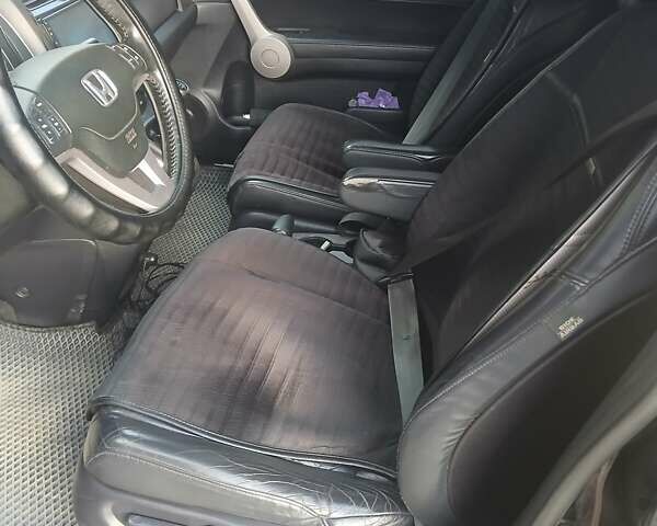 Черный Хонда СРВ, объемом двигателя 2.2 л и пробегом 258 тыс. км за 9990 $, фото 9 на Automoto.ua