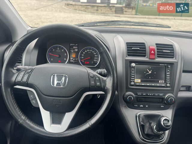 Черный Хонда СРВ, объемом двигателя 2.2 л и пробегом 185 тыс. км за 10600 $, фото 18 на Automoto.ua