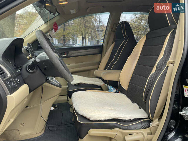 Черный Хонда СРВ, объемом двигателя 2.4 л и пробегом 254 тыс. км за 10500 $, фото 9 на Automoto.ua