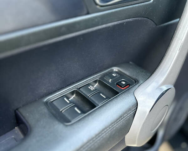 Черный Хонда СРВ, объемом двигателя 2.4 л и пробегом 257 тыс. км за 7950 $, фото 20 на Automoto.ua