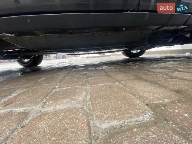 Черный Хонда СРВ, объемом двигателя 2 л и пробегом 251 тыс. км за 9500 $, фото 9 на Automoto.ua