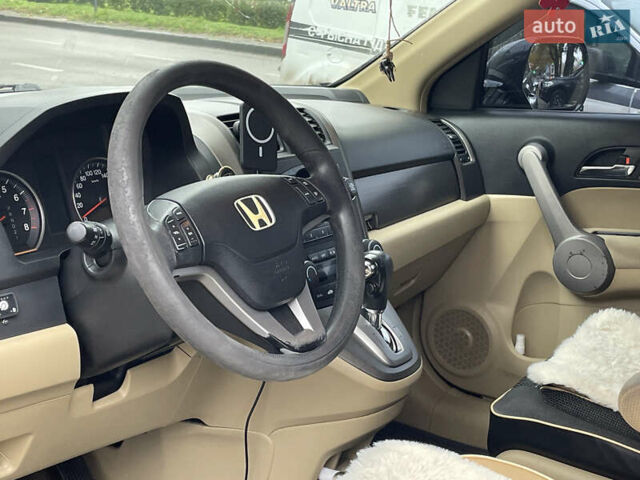 Черный Хонда СРВ, объемом двигателя 2.4 л и пробегом 254 тыс. км за 10500 $, фото 15 на Automoto.ua