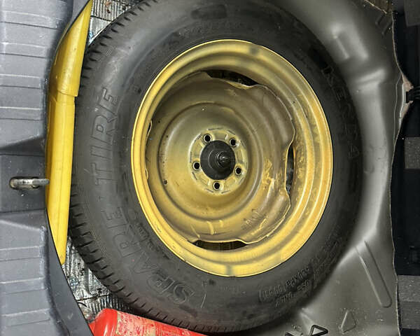 Чорний Хонда СРВ, об'ємом двигуна 2 л та пробігом 163 тис. км за 10700 $, фото 26 на Automoto.ua