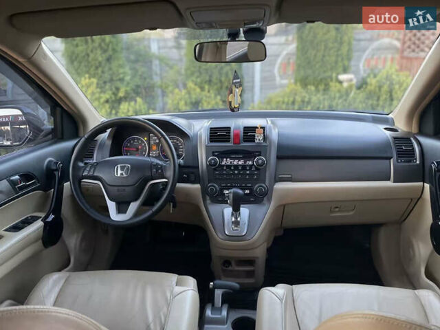 Черный Хонда СРВ, объемом двигателя 2 л и пробегом 238 тыс. км за 9900 $, фото 8 на Automoto.ua