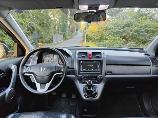 Черный Хонда СРВ, объемом двигателя 0 л и пробегом 270 тыс. км за 5080 $, фото 16 на Automoto.ua