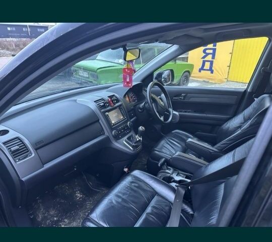 Чорний Хонда СРВ, об'ємом двигуна 2.2 л та пробігом 210 тис. км за 5000 $, фото 5 на Automoto.ua