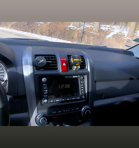 Черный Хонда СРВ, объемом двигателя 2.2 л и пробегом 297 тыс. км за 8999 $, фото 18 на Automoto.ua