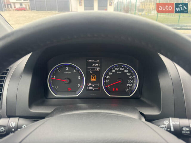 Черный Хонда СРВ, объемом двигателя 2.2 л и пробегом 185 тыс. км за 10600 $, фото 19 на Automoto.ua