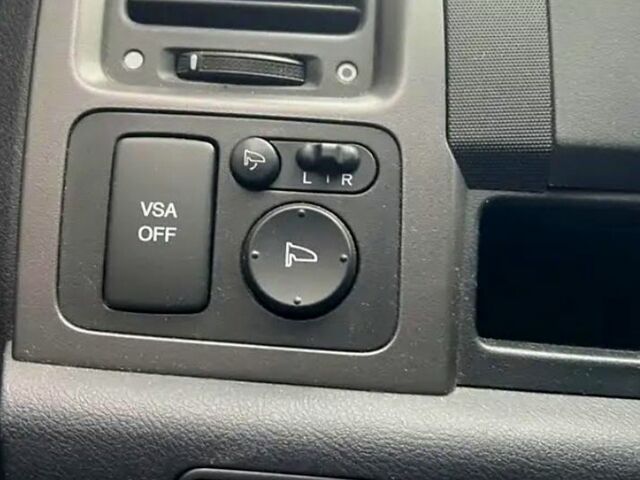 Черный Хонда СРВ, объемом двигателя 2 л и пробегом 251 тыс. км за 9600 $, фото 8 на Automoto.ua