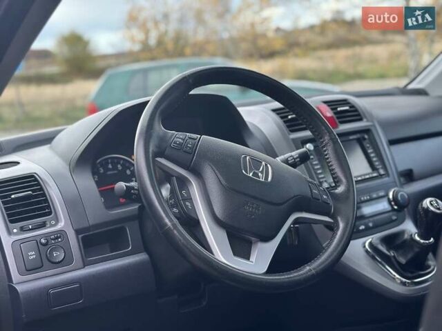 Черный Хонда СРВ, объемом двигателя 2 л и пробегом 185 тыс. км за 10750 $, фото 39 на Automoto.ua