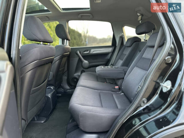 Черный Хонда СРВ, объемом двигателя 2.2 л и пробегом 165 тыс. км за 10499 $, фото 95 на Automoto.ua