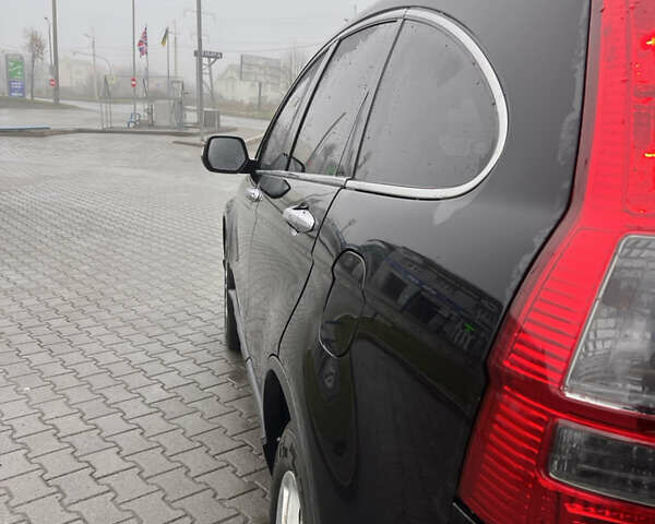 Черный Хонда СРВ, объемом двигателя 2.35 л и пробегом 230 тыс. км за 10400 $, фото 2 на Automoto.ua