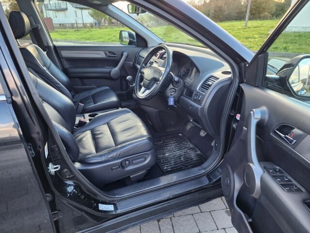 Черный Хонда СРВ, объемом двигателя 2.2 л и пробегом 157 тыс. км за 4072 $, фото 13 на Automoto.ua