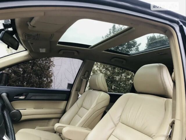 Черный Хонда СРВ, объемом двигателя 2.4 л и пробегом 132 тыс. км за 11000 $, фото 7 на Automoto.ua