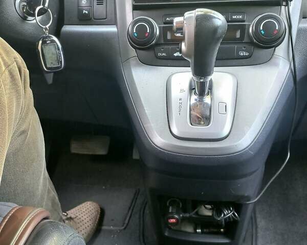 Чорний Хонда СРВ, об'ємом двигуна 2.4 л та пробігом 265 тис. км за 12200 $, фото 9 на Automoto.ua