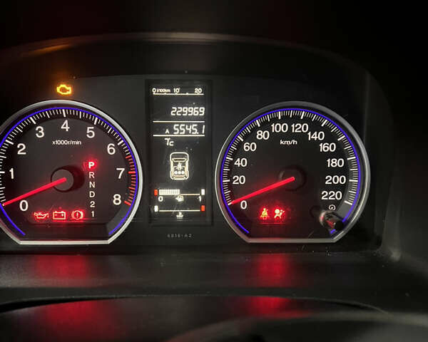 Черный Хонда СРВ, объемом двигателя 2.35 л и пробегом 230 тыс. км за 10400 $, фото 7 на Automoto.ua