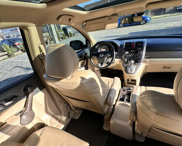 Чорний Хонда СРВ, об'ємом двигуна 2.4 л та пробігом 230 тис. км за 12900 $, фото 29 на Automoto.ua