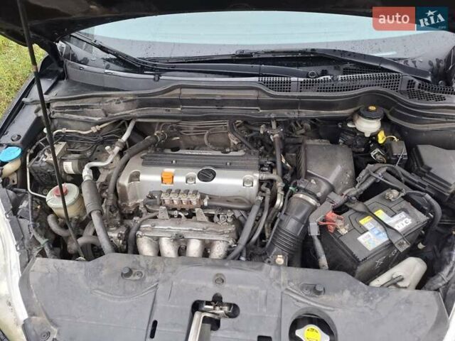 Чорний Хонда СРВ, об'ємом двигуна 2.4 л та пробігом 253 тис. км за 11800 $, фото 7 на Automoto.ua