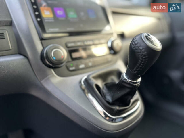 Черный Хонда СРВ, объемом двигателя 2.2 л и пробегом 165 тыс. км за 10499 $, фото 70 на Automoto.ua