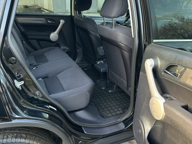 Черный Хонда СРВ, объемом двигателя 2.4 л и пробегом 180 тыс. км за 10500 $, фото 9 на Automoto.ua