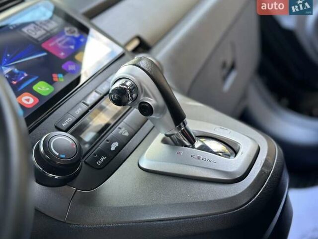 Черный Хонда СРВ, объемом двигателя 2 л и пробегом 178 тыс. км за 10999 $, фото 52 на Automoto.ua