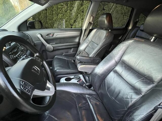 Черный Хонда СРВ, объемом двигателя 2.4 л и пробегом 290 тыс. км за 10500 $, фото 16 на Automoto.ua