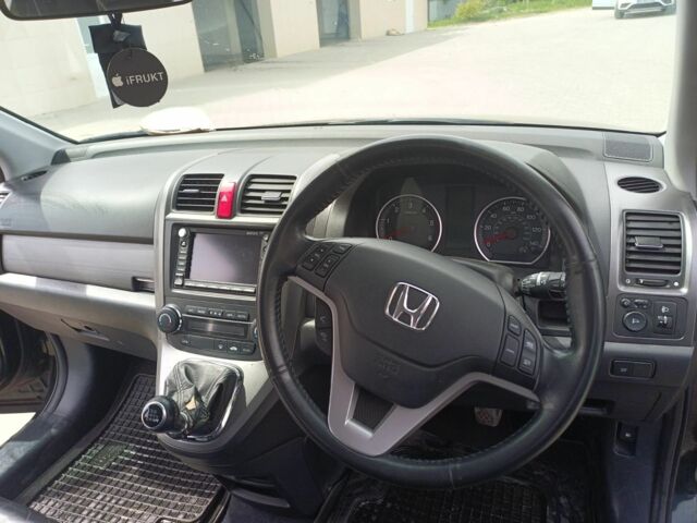 Черный Хонда СРВ, объемом двигателя 2.2 л и пробегом 145 тыс. км за 4500 $, фото 9 на Automoto.ua