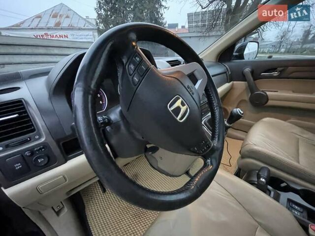 Чорний Хонда СРВ, об'ємом двигуна 2.2 л та пробігом 344 тис. км за 9300 $, фото 18 на Automoto.ua