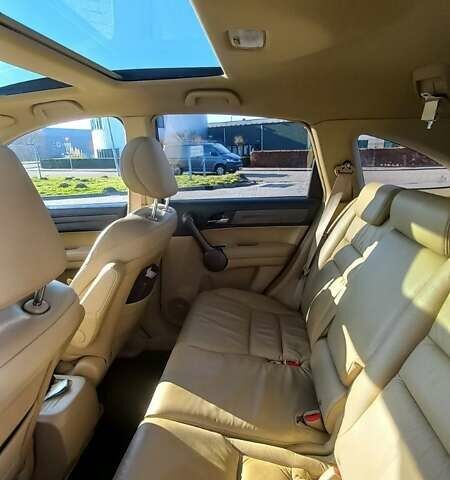 Черный Хонда СРВ, объемом двигателя 2 л и пробегом 157 тыс. км за 13500 $, фото 6 на Automoto.ua