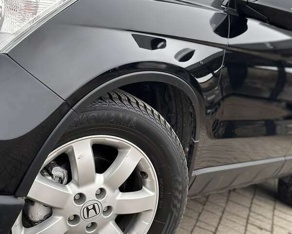 Чорний Хонда СРВ, об'ємом двигуна 2 л та пробігом 185 тис. км за 10150 $, фото 28 на Automoto.ua