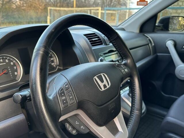 Черный Хонда СРВ, объемом двигателя 2.4 л и пробегом 180 тыс. км за 10500 $, фото 5 на Automoto.ua