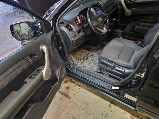 Чорний Хонда СРВ, об'ємом двигуна 2.2 л та пробігом 280 тис. км за 6500 $, фото 4 на Automoto.ua