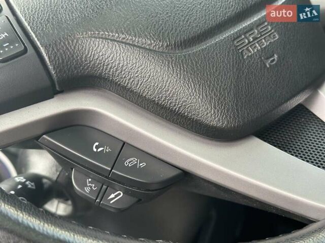 Черный Хонда СРВ, объемом двигателя 2 л и пробегом 185 тыс. км за 10750 $, фото 46 на Automoto.ua