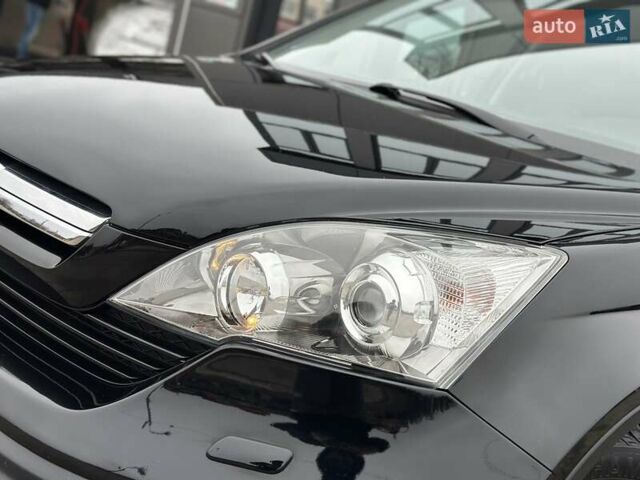 Чорний Хонда СРВ, об'ємом двигуна 2 л та пробігом 185 тис. км за 10150 $, фото 29 на Automoto.ua