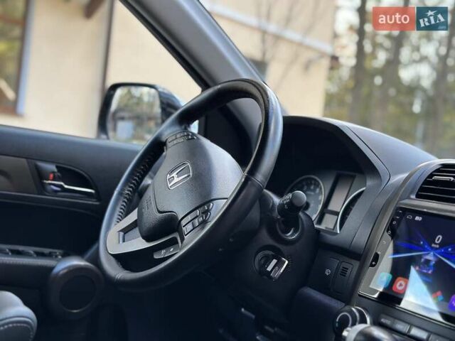 Черный Хонда СРВ, объемом двигателя 2 л и пробегом 178 тыс. км за 10999 $, фото 56 на Automoto.ua