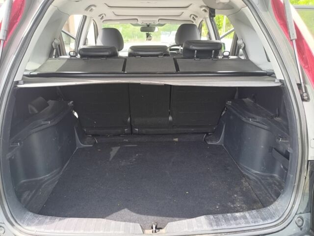 Черный Хонда СРВ, объемом двигателя 2.2 л и пробегом 145 тыс. км за 4500 $, фото 10 на Automoto.ua